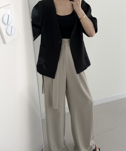 ABITOKYO(アビトーキョー)の「サイドリボンハイウエストセミワイドパンツ(スラックス・レディース・グレイッシュベージュ/ブラック/グリーン・L/M/S)」の10枚目の写真