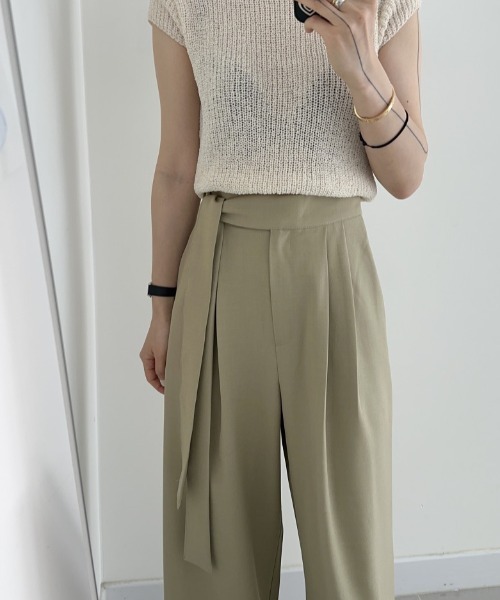 ABITOKYO(アビトーキョー)の「サイドリボンハイウエストセミワイドパンツ(スラックス・レディース・グレイッシュベージュ/ブラック/グリーン・L/M/S)」の14枚目の写真