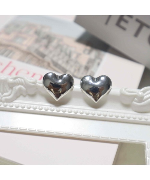 tone（トーン）の「【88eighty-eight】シンプルハートミニピアス【import】(MA)（ピアス（両耳用）・レディース・ゴールド/シルバー・FREE）」の5枚目の写真
