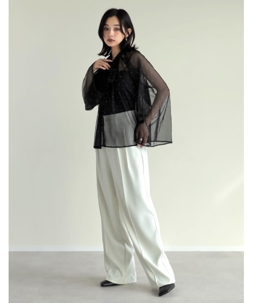 Re:EDIT（リエディ）の「[オケージョン セレモニー]シアービジュー＆シフォンボウタイ付きブラウス（シャツ/ブラウス・レディース・ホワイト系その他/レッド系その他/キャメル/ブラック系その他/ブルー/ブラック/アイボリー・LARGE/MEDIUM）」の13枚目の写真