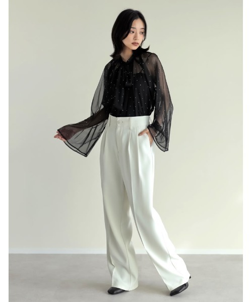 Re:EDIT（リエディ）の「[オケージョン セレモニー]シアービジュー＆シフォンボウタイ付きブラウス（シャツ/ブラウス・レディース・ホワイト系その他/レッド系その他/キャメル/ブラック系その他/ブルー/ブラック/アイボリー・LARGE/MEDIUM）」の15枚目の写真