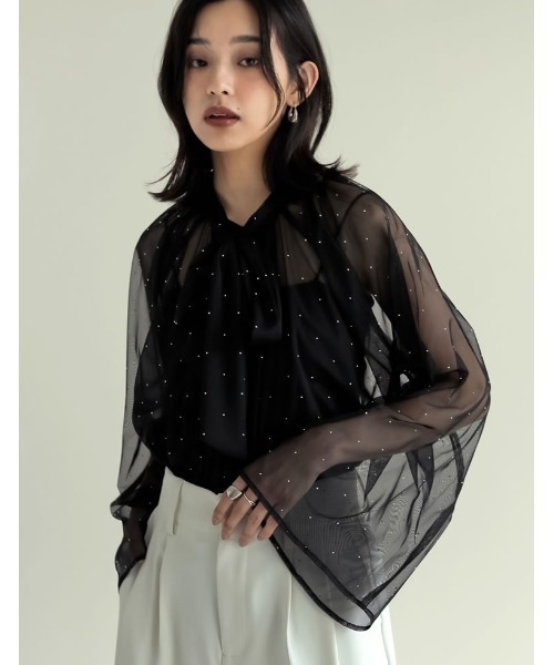 Re:EDIT（リエディ）の「[オケージョン セレモニー]シアービジュー＆シフォンボウタイ付きブラウス（シャツ/ブラウス・レディース・ホワイト系その他/レッド系その他/キャメル/ブラック系その他/ブルー/ブラック/アイボリー・LARGE/MEDIUM）」の14枚目の写真