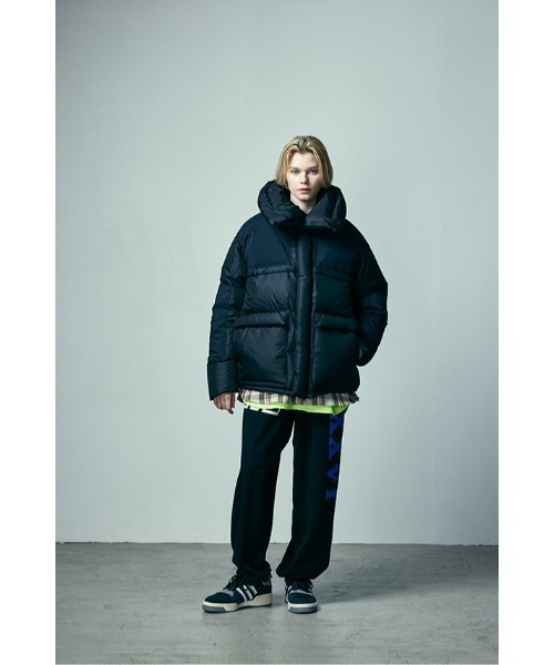 WHIZLIMITED（ウィズリミテッド）の「BUMP JACKET（ダウンジャケット/コート・メンズ・グレー/レッド/ブラック・MEDIUM/LARGE/X-LARGE）」の11枚目の写真