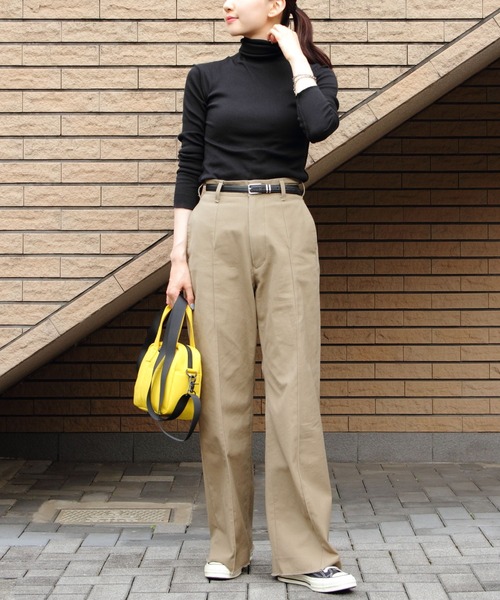 MEYAME(メヤメ)の「MEYAME/メヤメ ソフトリブタートルネック SOFT RIB TURTLENECK(Tシャツ/カットソー・レディース・ナチュラル/ブラック/レッド/ホワイト/クリーム・FREE)」の15枚目の写真
