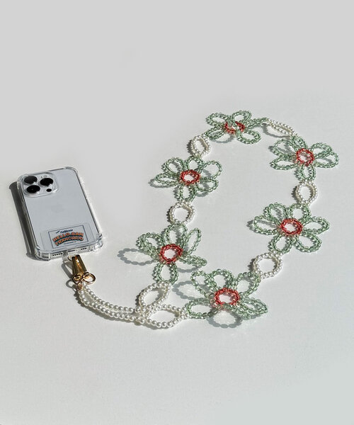 HELLO.SANFRANCISCO（ハローサンフランシスコ）の「【HELLO.SANFRANCISCO/ハローサンフランシスコ】BIGフラワービーズスマホショルダー（スマホグッズ・レディース・グリーン/ピンク/ホワイト・ONE SIZE）」の3枚目の写真