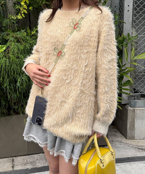 HELLO.SANFRANCISCO（ハローサンフランシスコ）の「【HELLO.SANFRANCISCO/ハローサンフランシスコ】BIGフラワービーズスマホショルダー（スマホグッズ・レディース・グリーン/ピンク/ホワイト・ONE SIZE）」の12枚目の写真