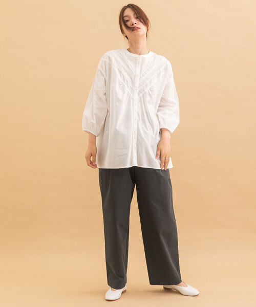 POU DOU DOU(プードゥドゥ)の「<made in INDIA>ピンタックレースブラウス(シャツ/ブラウス・レディース・オフホワイト/モカ/ブラック・M)」の12枚目の写真