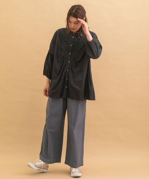 POU DOU DOU(プードゥドゥ)の「<made in INDIA>ピンタックレースブラウス(シャツ/ブラウス・レディース・オフホワイト/モカ/ブラック・M)」の20枚目の写真