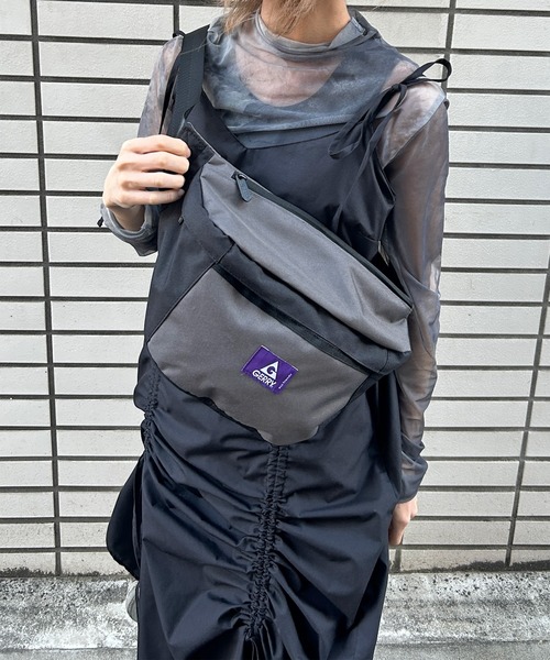 GERRY（ジェリー）の「【ユニセックス】GERRY E/F ウエストバッグ（ショルダーバッグ・メンズ・ブラック/カーキ/ベージュ/チャコールグレー・FREE）」の3枚目の写真