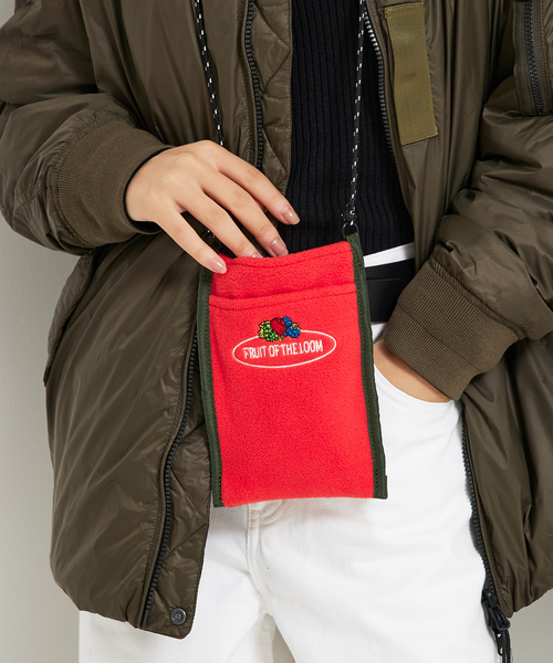 FRUIT OF THE LOOM(フルーツオブザルーム)の「【FRUIT OF THE LOOM/フルーツオブザルーム】FREECE SHOULDER BAG/フリースショルダーバッグ(ショルダーバッグ・メンズ・グリーン/ピンク/ネイビー/グレー/ブラウン/オレンジ・フリー)」の13枚目の写真