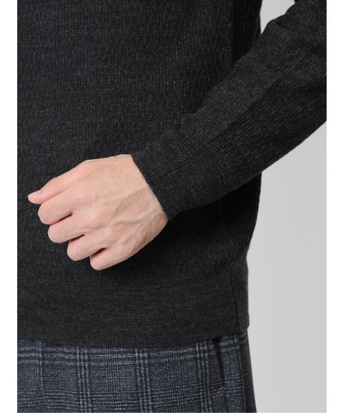 Alexander Julian（アレキサンダージュリアン）の「【ウォッシャブル】アレキサンダージュリアン  ウール混 ジャガード Vネックニット（ニット/セーター・メンズ・ブラック/イエロー/グレー系その他2・LARGE/MEDIUM/X-LARGE）」の12枚目の写真