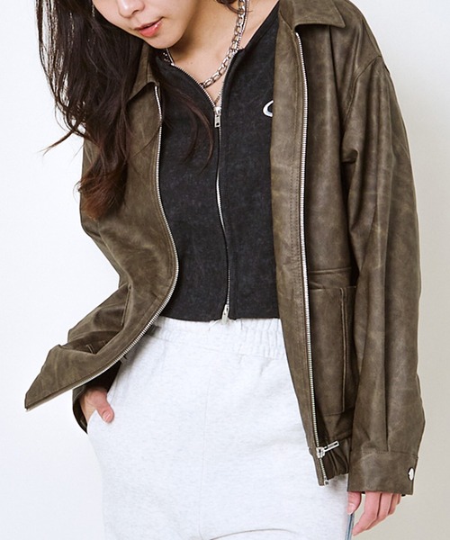 GORGE（ゴージ）の「《トレンド映え×万能アウター》レディース フェイクレザー ブルゾン ジャケット 体型カバー 春秋冬（ブルゾン・レディース・ダークブラウン/ブラック/ブラウン/グレー・F）」の16枚目の写真