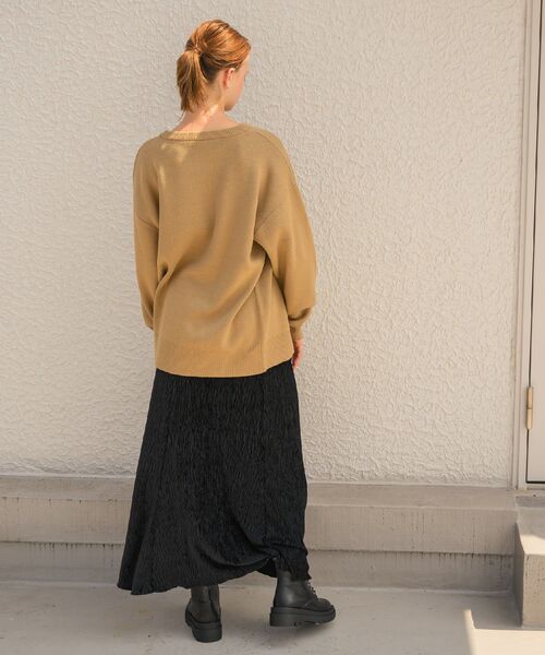 RETRO GIRL（レトロガール）の「【新色追加】ベロア細プリーツSK（スカート・レディース・ライトグレー/ブラック/ブラウン系その他/ブラウン・FREE）」の15枚目の写真