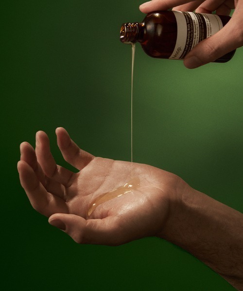 Aesop(イソップ)の「ゼラニウム ボディトリートメント 100mL(ボディケア/ボディクリーム・レディース・その他・FREE)」の2枚目の写真