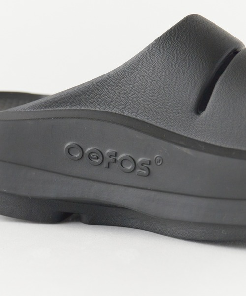 OOFOS(ウーフォス)の「OOFOS/ウーフォス OOmega OOahh サンダル 2026春夏(サンダル・レディース・ブラック/ベージュ・3/4/5/6/7)」の15枚目の写真