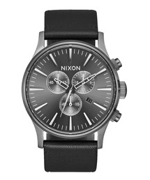 【NIXON/ニクソン】Sentry Chrono Leather アナログ 電池式 時計 レザーバンド ビジネスシーンにもおすすめのデザイン