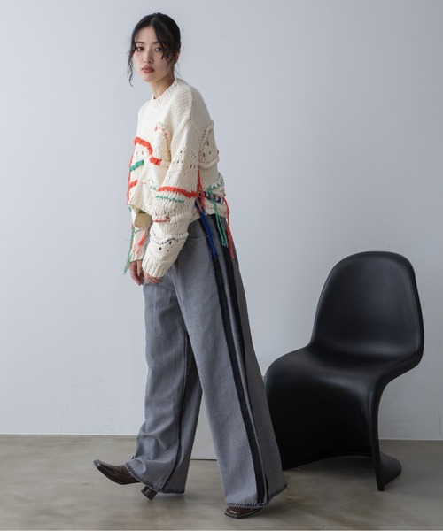 VACANCY（ヴァカンシー）の「インサイドアウトラインデニムパンツ（デニムパンツ・レディース・ブラック/ブルー・SMALL/MEDIUM/LARGE）」の19枚目の写真