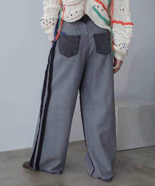 VACANCY（ヴァカンシー）の「インサイドアウトラインデニムパンツ（デニムパンツ・レディース・ブラック/ブルー・SMALL/MEDIUM/LARGE）」の15枚目の写真