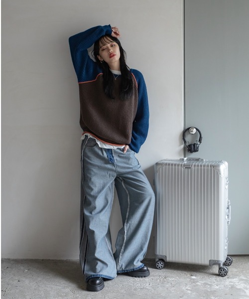 VACANCY（ヴァカンシー）の「インサイドアウトラインデニムパンツ（デニムパンツ・レディース・ブラック/ブルー・SMALL/MEDIUM/LARGE）」の10枚目の写真