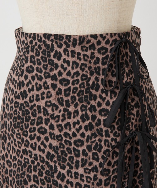 one after another NICE CLAUP（ワンアフターアナザーナイスクラップ）の「リボンレイヤードロングスカート（スカート・レディース・ブラック/アイボリー/レオパード・FREE）」の20枚目の写真