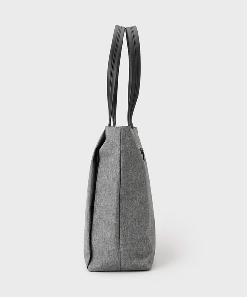 セール】10ポケット軽量マルチトート ON・OFF兼用／PCポケット