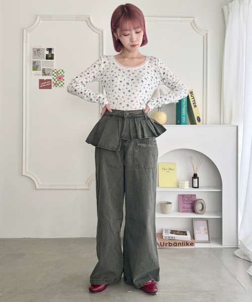 SOLLON.（ソルロン）の「プリーツレイヤードデザインデニムパンツ（デニムパンツ・レディース・チャコールグレー・FREE）」の8枚目の写真