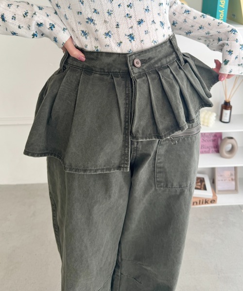 SOLLON.（ソルロン）の「プリーツレイヤードデザインデニムパンツ（デニムパンツ・レディース・チャコールグレー・FREE）」の10枚目の写真