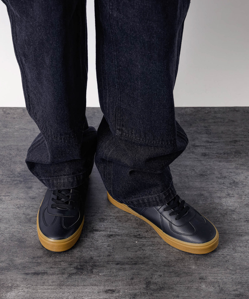 ABAHOUSE（アバハウス）の「German Trainer/ジャーマントレーナー ハイカット/ミリタリースニーカー（スニーカー・メンズ・ホワイト系その他/ブラック系その他/ホワイト系その他2/ブラック系その他2・40/41/42/43/44）」の5枚目の写真