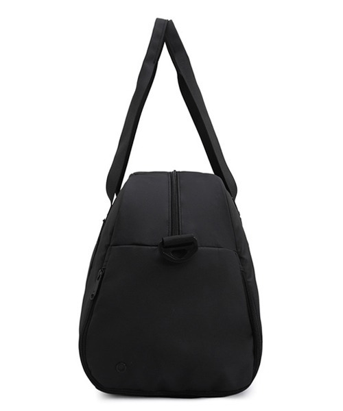 Fun & Daily（ファンアンドデイリー）の「F&D : 2way Sports Boston Bag（ボストンバッグ・メンズ・ブラック・FREE）」の5枚目の写真