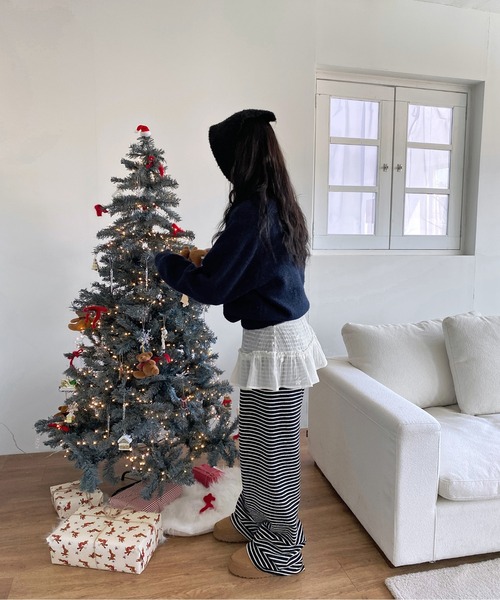 by muni:r（バイ ムニール）の「ウールブックルカチーフ（キャップ・レディース・ブラック/ベージュ・ONE SIZE）」の6枚目の写真