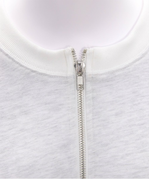 clear（クリア）の「ダブルジップカットソートップス[大人 カジュアル 韓国 ファッション 着回し抜群] ≪2025SS新作≫（Tシャツ/カットソー・レディース・ネイビー/ブルー/アイボリー/ラベンダー/オートミール・F）」の19枚目の写真