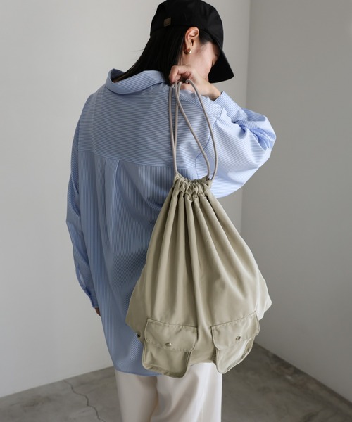 select MOCA（セレクトモカ）の「【ZOZO限定】ダブルポケットナップサック（バックパック/リュック・レディース・グレイッシュベージュ/ブラック・FREE）」の13枚目の写真