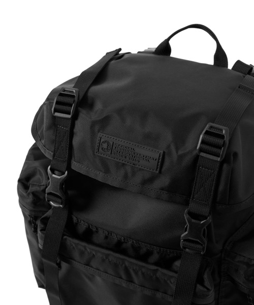thisisneverthat（ディスイズネバーザット）の「Nylon Rucksack（バックパック/リュック・メンズ・ブラック/ブラウン・FREE）」の4枚目の写真