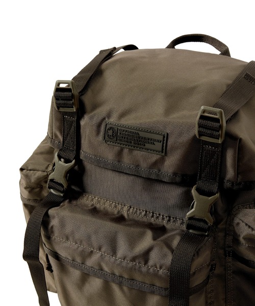 thisisneverthat（ディスイズネバーザット）の「Nylon Rucksack（バックパック/リュック・メンズ・ブラック/ブラウン・FREE）」の14枚目の写真