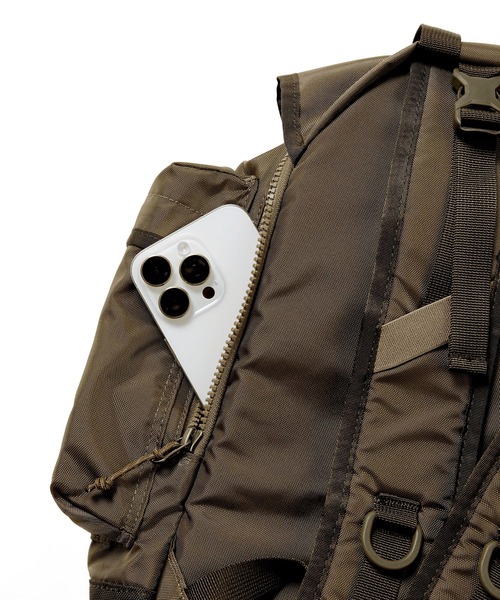 thisisneverthat（ディスイズネバーザット）の「Nylon Rucksack（バックパック/リュック・メンズ・ブラック/ブラウン・FREE）」の18枚目の写真