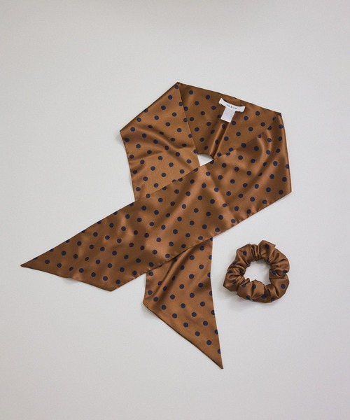 THROW(スロー)の「【THROW(スロー)】MAISIE スクランチー スカーフ / シュシュセット(バンダナ/スカーフ・レディース・ブラウン系その他/ブルー系その他・FREE)」の1枚目の写真