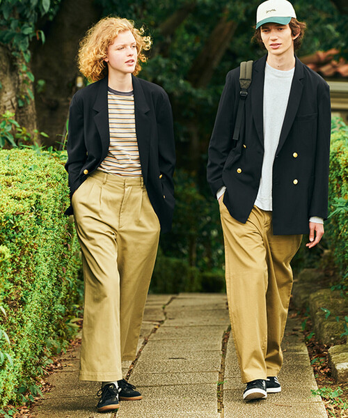 GYMPHLEX（ジムフレックス）の「Gymphlex | ルーズチノ ストレートパンツ MEN（チノパンツ・メンズ・ベージュ/チャコール・L/M）」の4枚目の写真