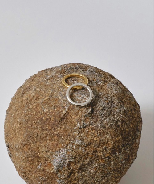 TODAYFUL(トゥデイフル)の「【TODAYFUL/トゥデイフル】Plain Ring(Silver925)/プレーンリング(リング・レディース・シルバー・#11/#9)」の5枚目の写真