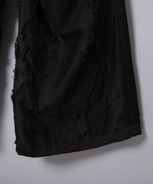 TAAKK(ターク)の「PARACHUTE PANTS(その他パンツ・メンズ・ホワイト/ブラック・2/3/4)」の14枚目の写真