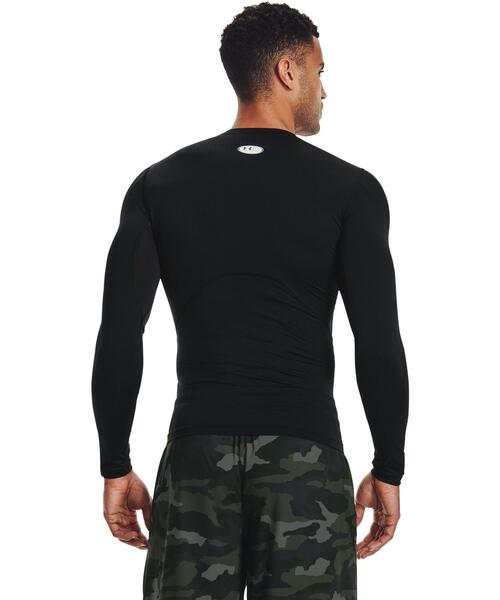 UNDER ARMOUR(アンダーアーマー)の「UAヒートギアアーマー コンプレッション ロングスリーブ シャツ(トレーニング/メンズ)(Tシャツ/カットソー・メンズ・ブラック・4XL)」の2枚目の写真