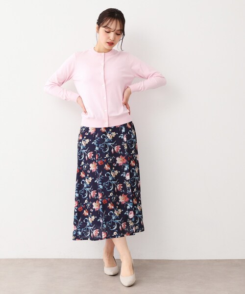 LAURA ASHLEY(ローラアシュレイ)の「【同素材アイテムあり】ソフトタッチ 無地カラーニットカーディガン(カーディガン/ボレロ・レディース・ライトグレー/ピンク・38/40)」の8枚目の写真