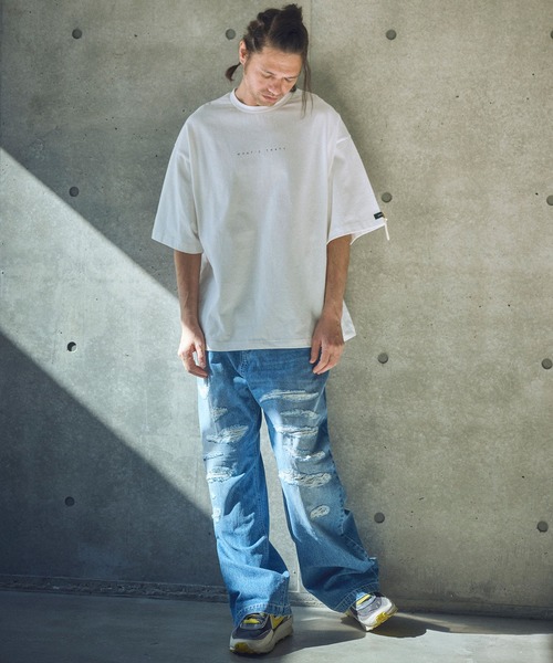 ADAM PATEK(アダムパテック)の「mt9514-paranoid short sleeve T Tシャツ(Tシャツ/カットソー・メンズ・ブラック/ホワイト/パープル・2/1)」の7枚目の写真
