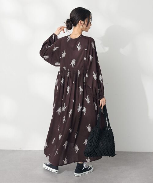 CRAFT STANDARD BOUTIQUE（クラフトスタンダードブティック）の「インド綿混フラワーモチーフワンピース（ワンピース・レディース・ネイビー/ブラウン・FREE）」の10枚目の写真