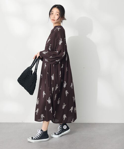 CRAFT STANDARD BOUTIQUE（クラフトスタンダードブティック）の「インド綿混フラワーモチーフワンピース（ワンピース・レディース・ネイビー/ブラウン・FREE）」の11枚目の写真
