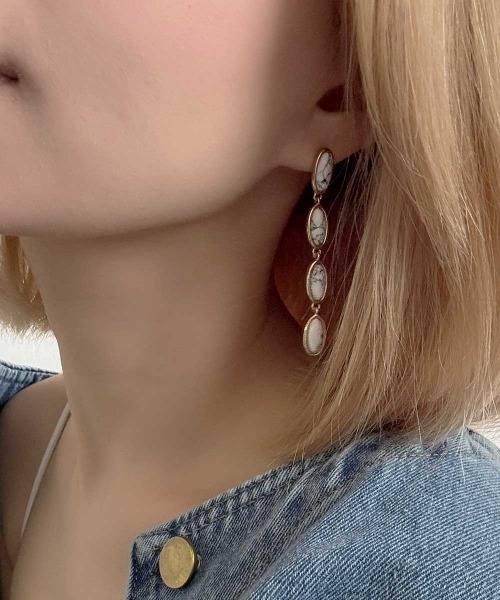 emouv by est(エモーヴバイエスト)の「マーブルチェーンピアス(ピアス(両耳用)・レディース・シルバー/ゴールド/ホワイト・FREE)」の2枚目の写真