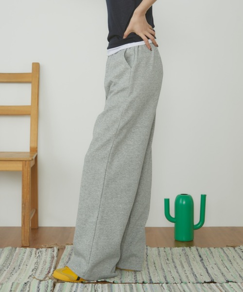 MERLOT(メルロー)の「【ウエストゴム】ベーシックワイドスウェットパンツ(その他パンツ・レディース・グレー/ライトグレー・FREE)」の13枚目の写真