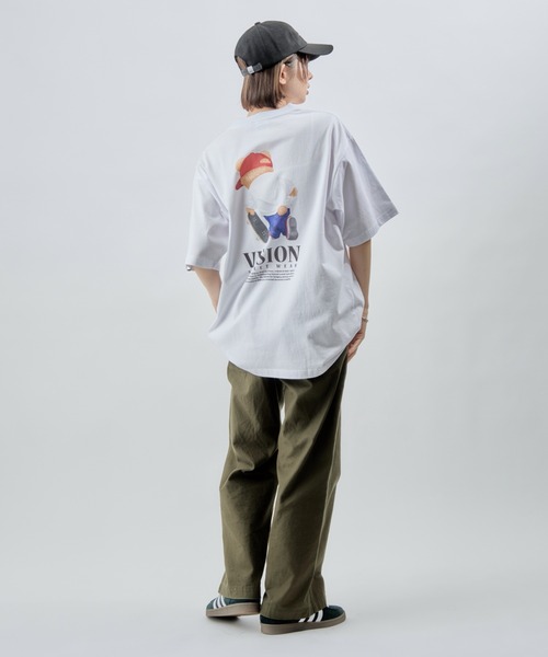 VISION STREET WEAR（ヴィジョンストリートウェア）の「VISION STREET WEAR/ヴィジョンストリートウェアー Bear SkateグラフィックプリントTシャツ(限定展開)(UNISEX)（Tシャツ/カットソー・メンズ・ブラック/グリーン/ホワイト・X-LARGE/LARGE/MEDIUM）」の12枚目の写真