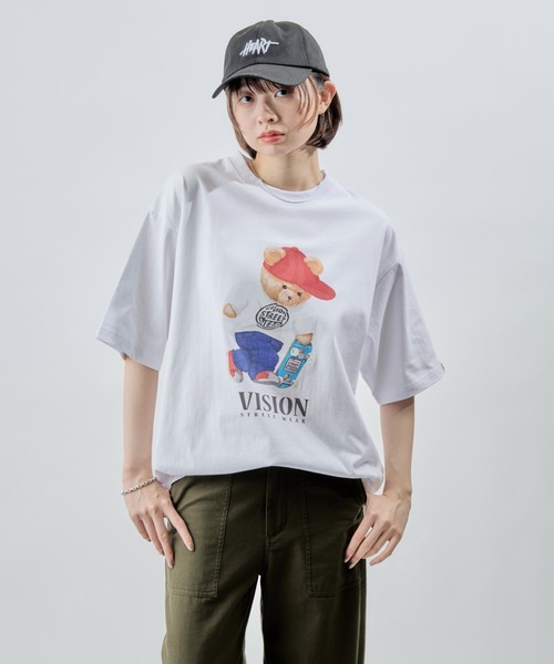 VISION STREET WEAR（ヴィジョンストリートウェア）の「VISION STREET WEAR/ヴィジョンストリートウェアー Bear SkateグラフィックプリントTシャツ(限定展開)(UNISEX)（Tシャツ/カットソー・メンズ・ブラック/グリーン/ホワイト・X-LARGE/LARGE/MEDIUM）」の9枚目の写真