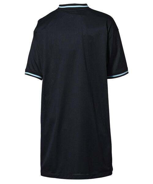 UNDER ARMOUR(アンダーアーマー)の「UAメッシュ ドレス(ライフスタイル/レディース)(Tシャツ/カットソー・レディース・ブラック・L/XL/M/S)」の2枚目の写真