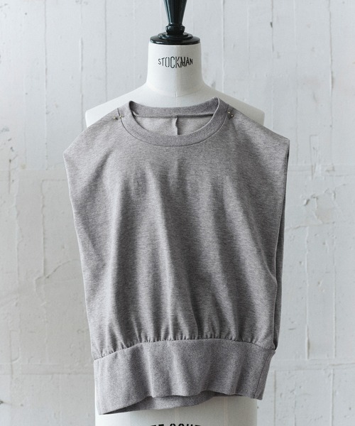 ADAM ET ROPE'(アダムエロペ)の「【EMOELLE】・【サステナブル】スリーブレスタックプルオーバー(Tシャツ/カットソー・レディース・グレー/ホワイト/ブラウン・FREE)」の22枚目の写真